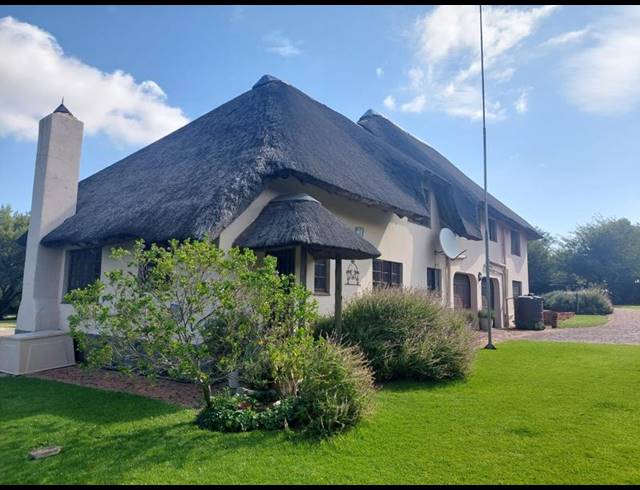 FARM FOR SALE IN MNANDI